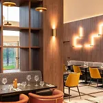 Hotel Mercure St Germain En Laye 4*