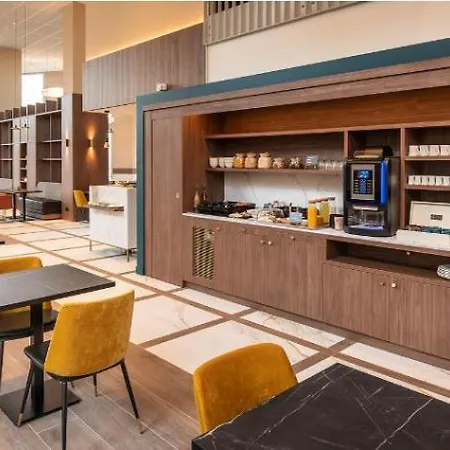 Mercure St Germain En Laye Отель Ашер
