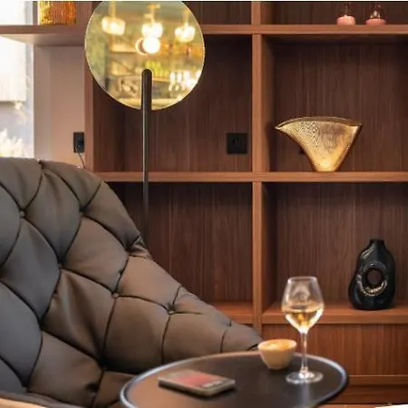 Mercure St Germain En Laye Отель 4*