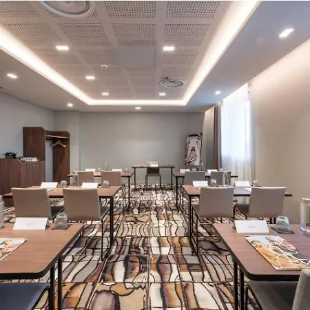 酒店 Mercure St Germain En Laye 4*