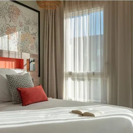 酒店 Mercure St Germain En Laye 阿谢尔