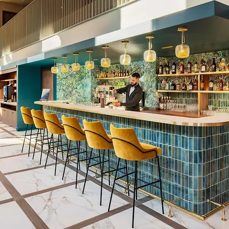 Mercure St Germain En Laye 阿谢尔