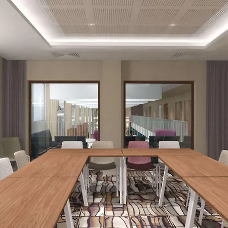 Hotel Mercure St Germain En Laye 4*