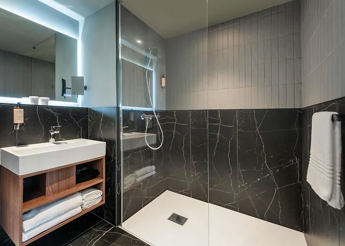 Mercure St Germain En Laye Hotel 4*