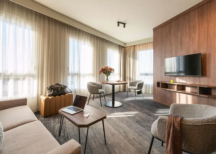 Hotel Mercure St Germain En Laye Achères
