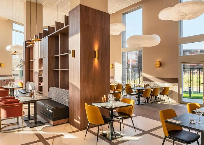 Mercure St Germain En Laye 4* Achères